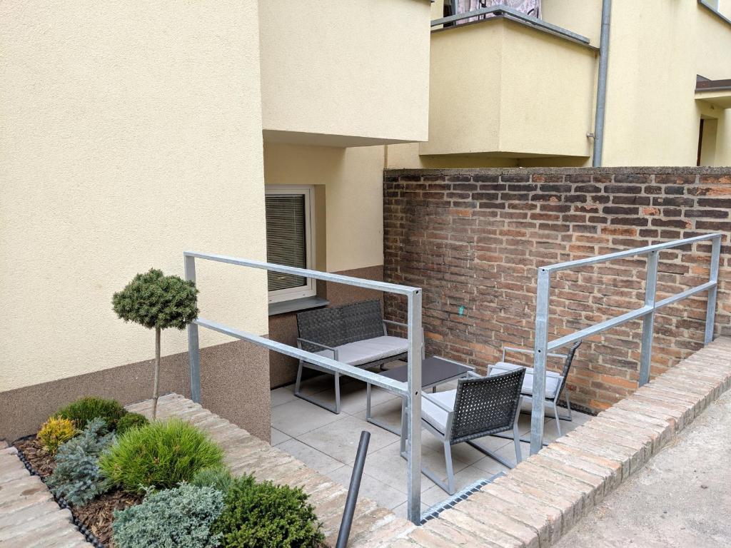 Zdjęcie z galerii obiektu AP 1 - Apartments 4U Březinova "Overnight Simply" w mieście Hradec Králové