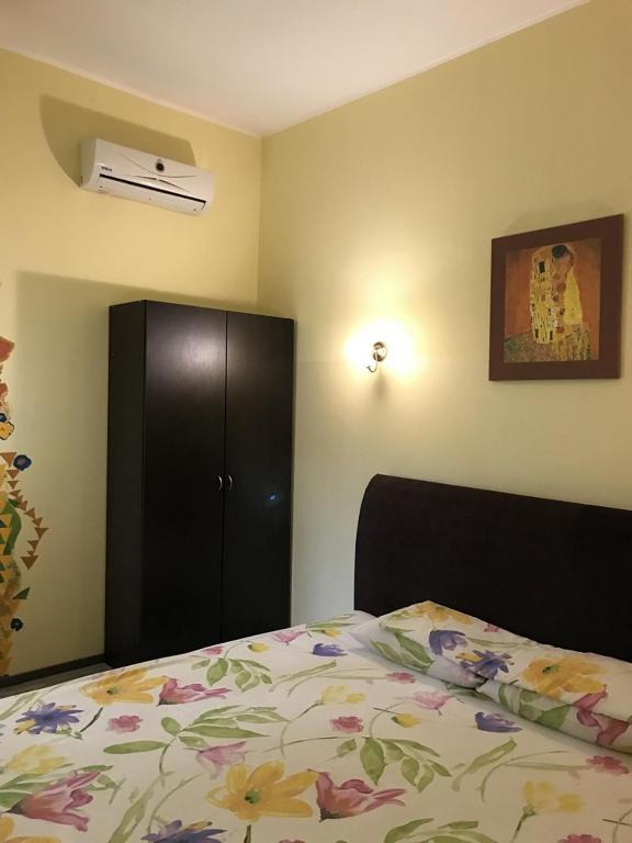 Art Villa on Sumskaya Street - Überlegene Wohnung