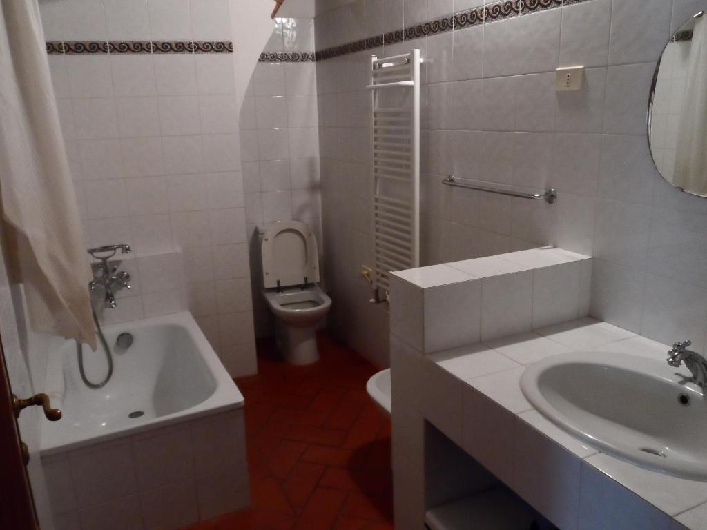 Koupelna v ubytování Villa Giarradea