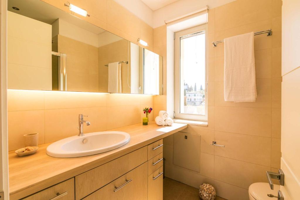 Kúpeľňa v ubytovaní Melithea Seaview Villa