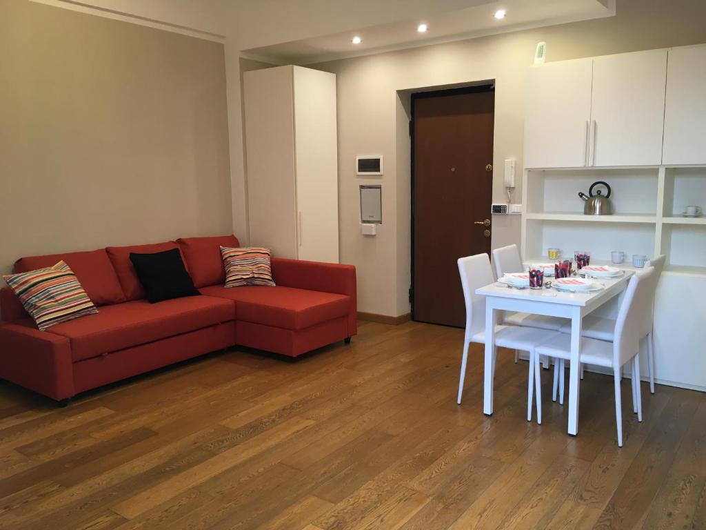 Ein Sitzbereich in der Unterkunft Cooper Apartment