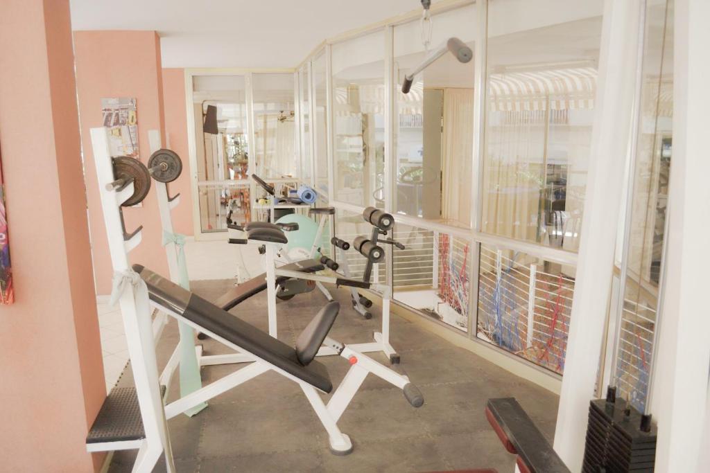 Fitness centrum a/nebo fitness zařízení v ubytování Hotel Solmar