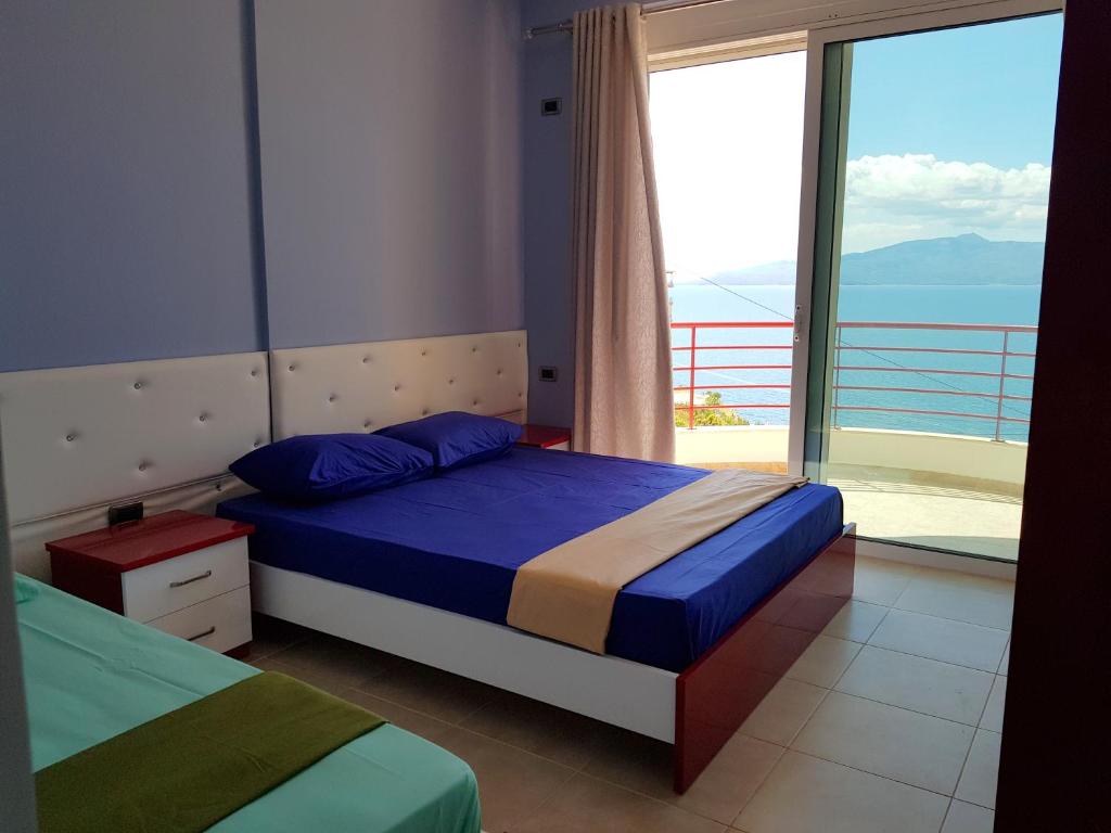 apartment of beautiful dreams over the sea - Image 7