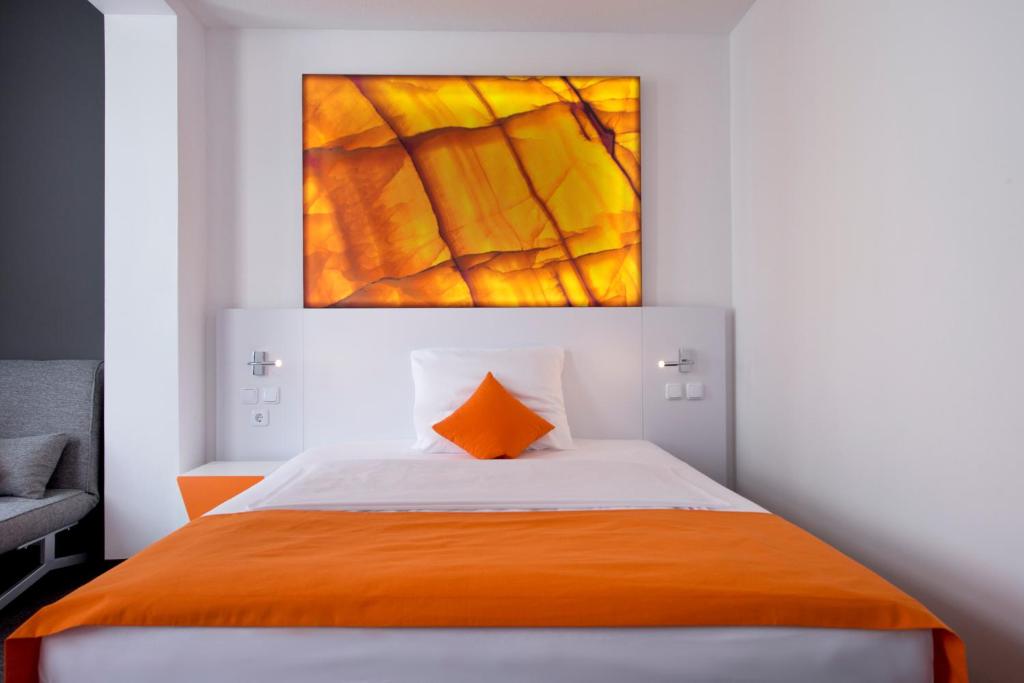 Wyndham Garden Duesseldorf City Centre Koenigsallee - Resim 30