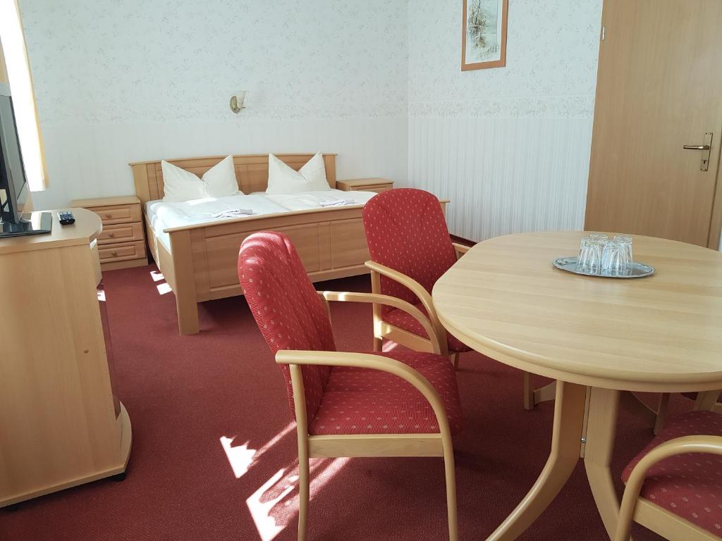 Posezení v ubytování Hotel Garni Dekorahaus