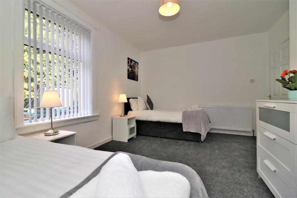 Signature - Livingstone View