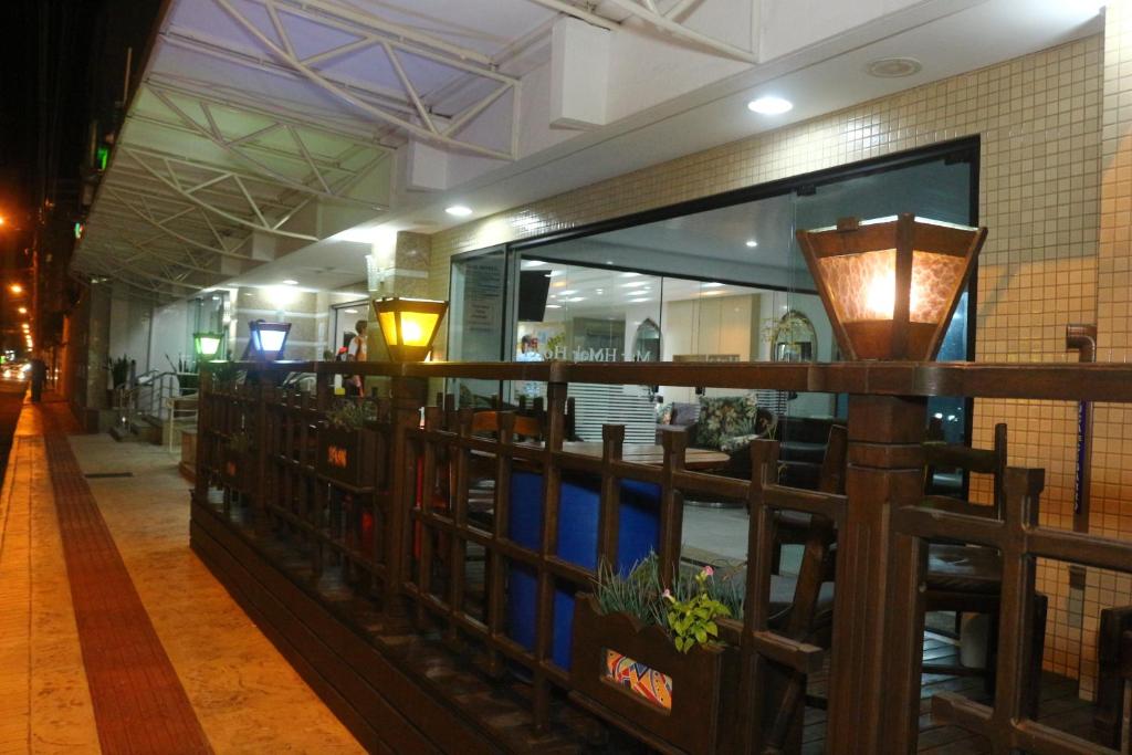  Mar Hotel