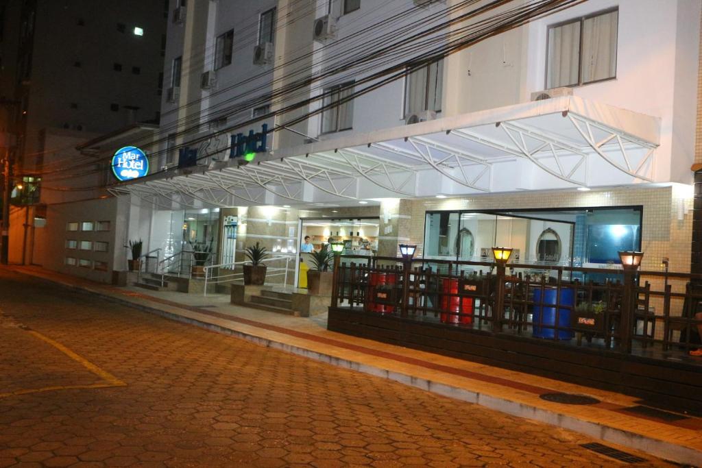  Mar Hotel