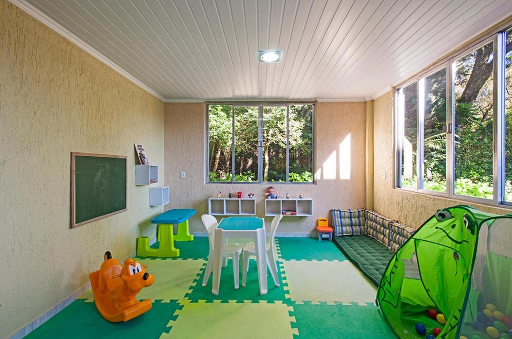 Hotel Galo Vermelho  Hotel Galo Vermelho