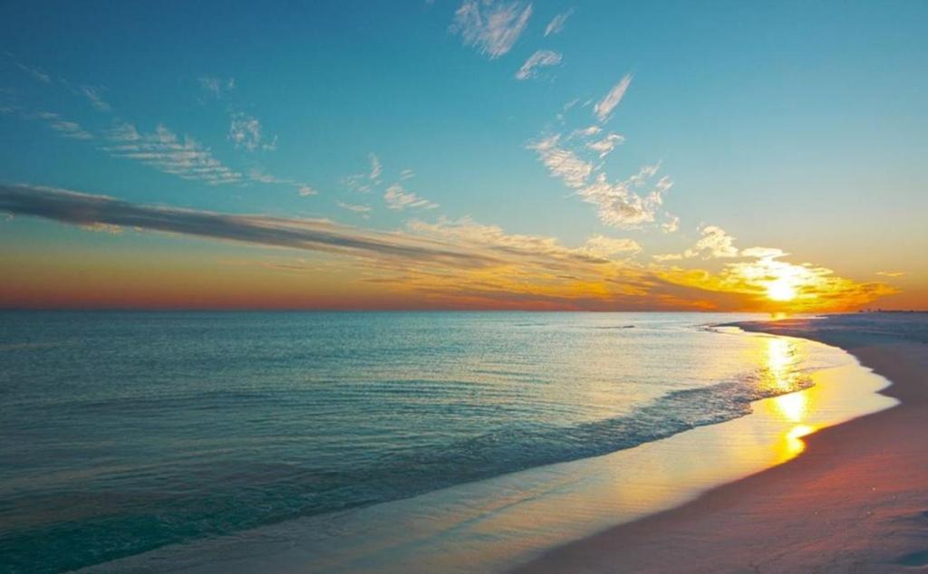  Aviação-Praia Grande/SP- 100m praia - imperdível