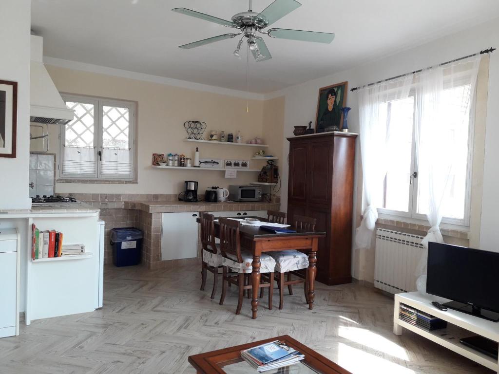 A kitchen or kitchenette at Cà del borgo Historic Village