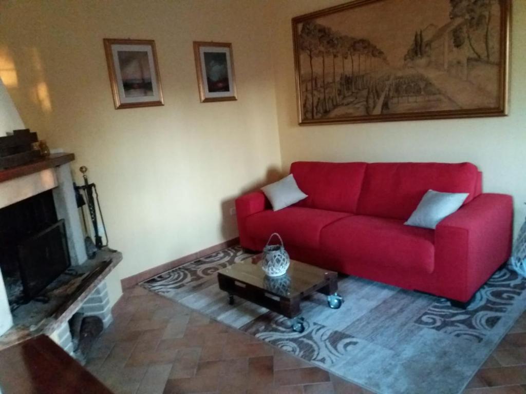 A seating area at Casa di Romano