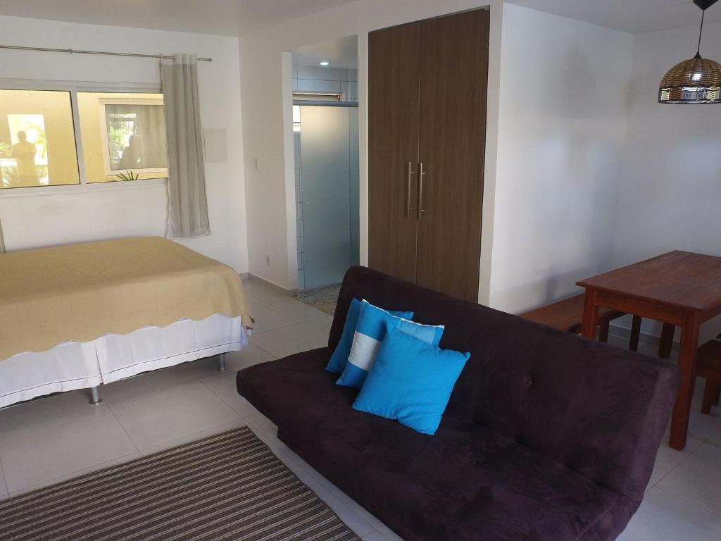  Flat completo e bem localizado no Solar Água Pipa por Carpediem
