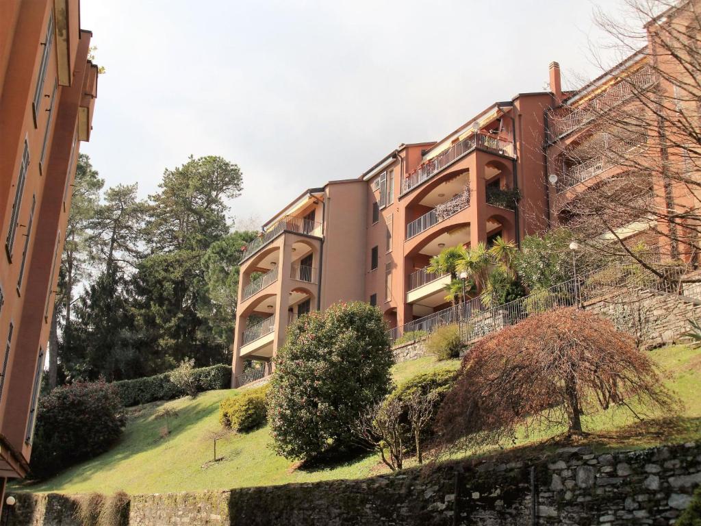 Budynek, w którym mieści się apartament