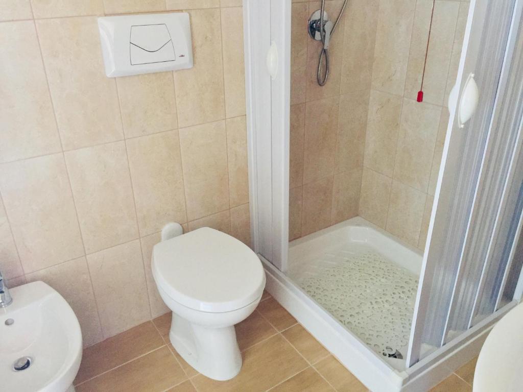 Koupelna v ubytování B&B Pizzomunno e Cristalda Rooms