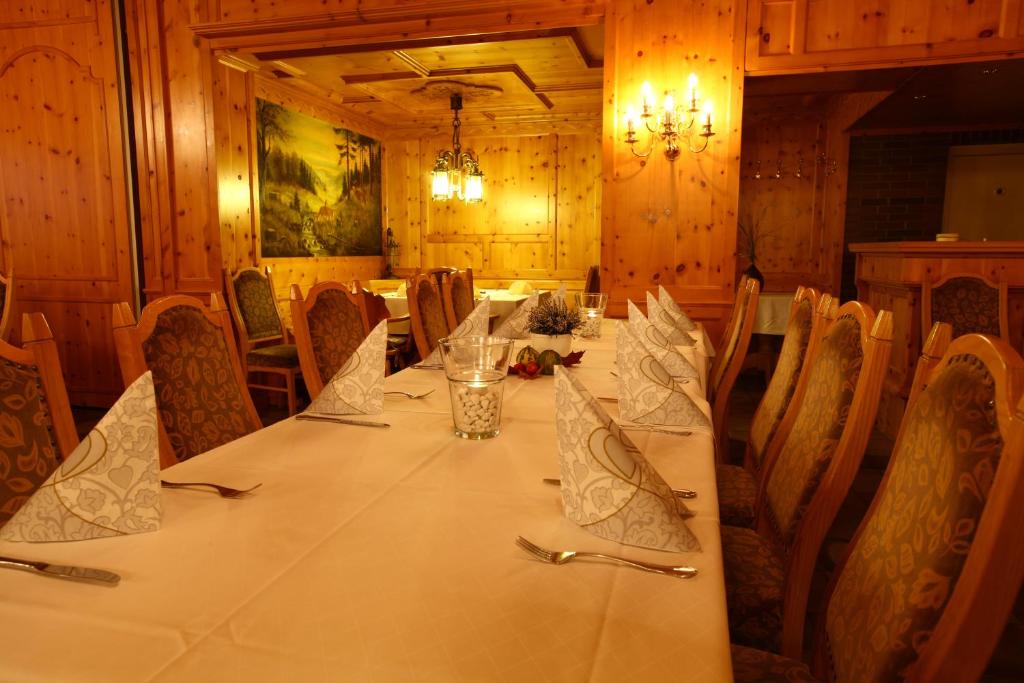 Restaurace v ubytování Hotel Waldschlösschen