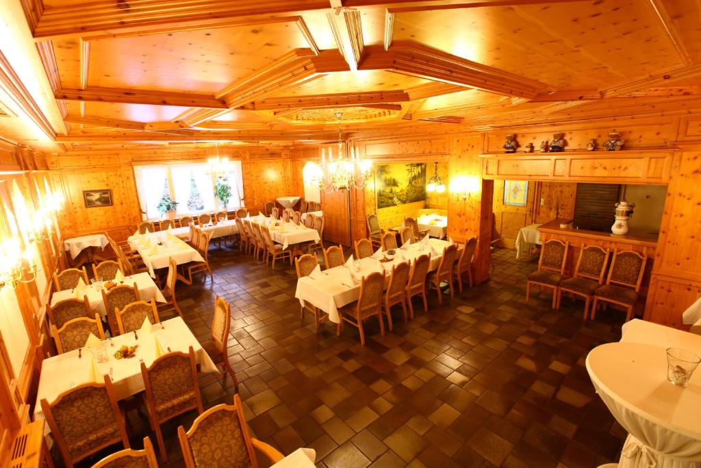 Restaurace v ubytování Hotel Waldschlösschen