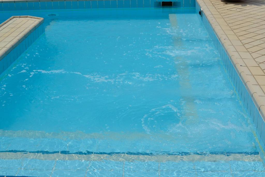 Bazén v ubytování Hotel Solmar nebo v jeho okolí