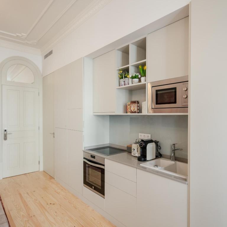 Porto Deluxe Apartments - 5