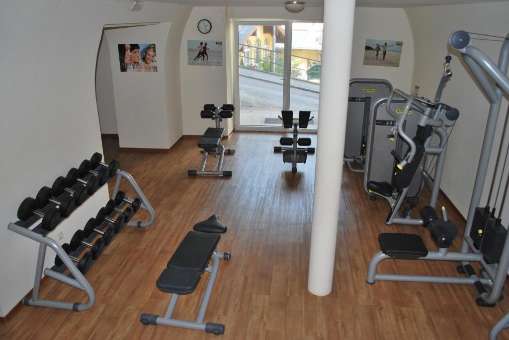 Fitness centrum a/nebo fitness zařízení v ubytování Thermal Resort Hotel Elisabethpark