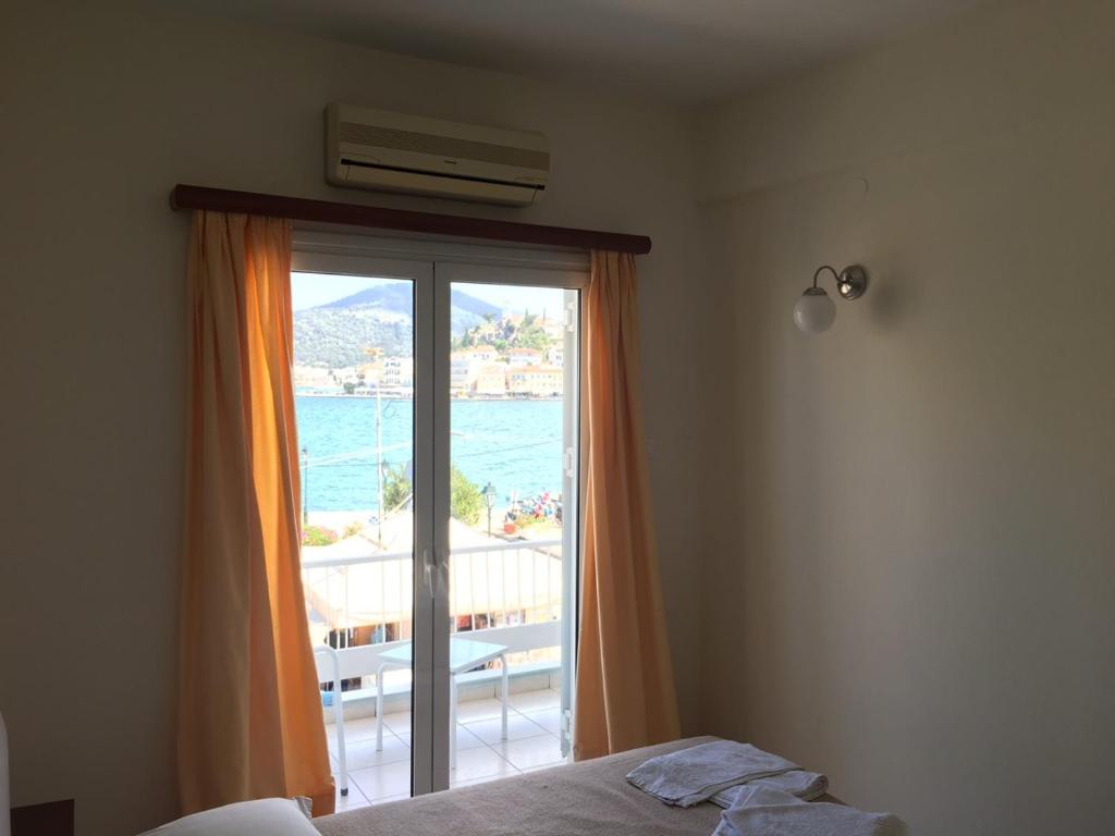 Gallery image of Hotel Papasotiriou in Galatas