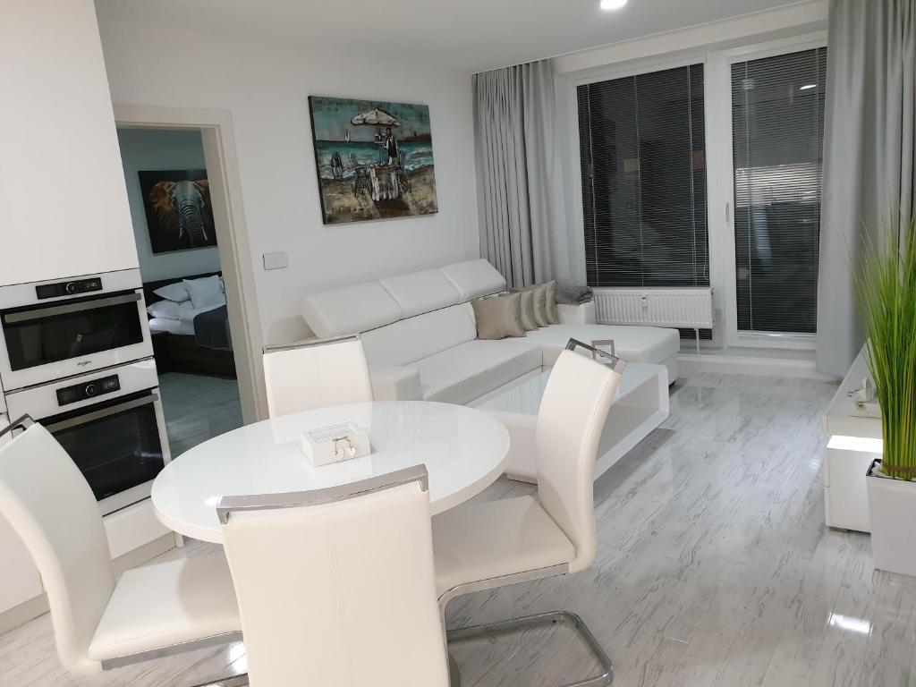Kuchyň nebo kuchyňský kout v ubytování Apartmány Urban