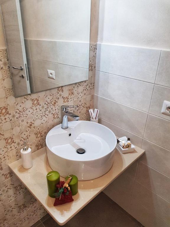 Łazienka w obiekcie Essentia Rooms- Ortigia Holidays