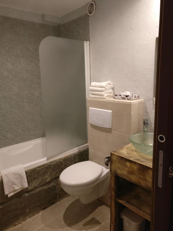 Koupelna v ubytování Hôtel Vallée Blanche