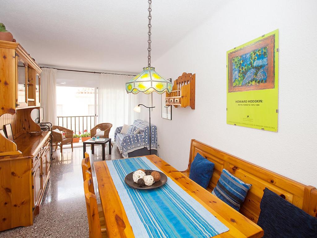 Posezení v ubytování Apartment Sant Pol by Interhome