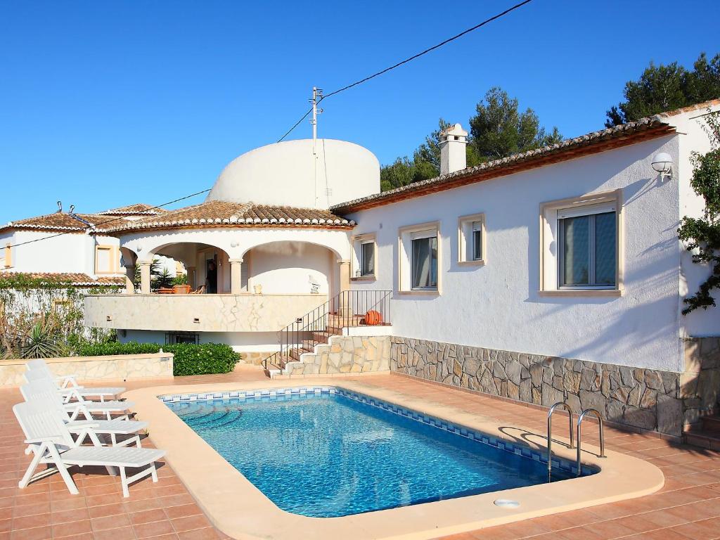 Πισίνα στο ή κοντά στο Holiday Home Sara by Interhome