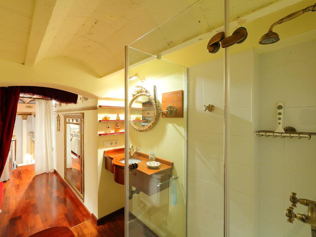Koupelna v ubytování Apartment Plaza de Catalunya - Pso- de Gracia by Interhome