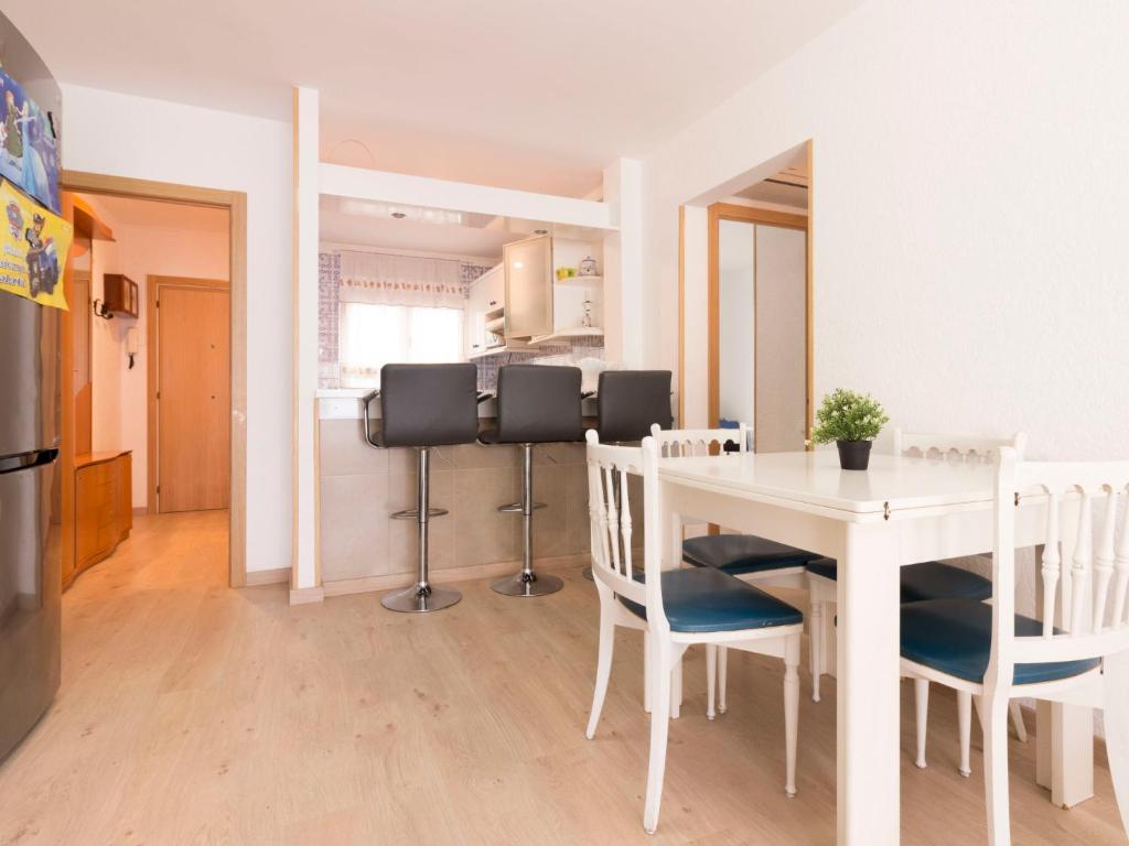 A kitchen or kitchenette at Apartment DMS IV-3 by Interhome