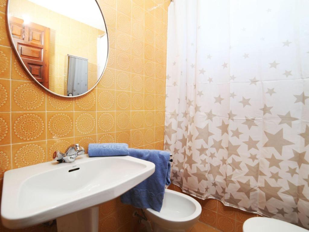 Kúpeľňa v ubytovaní Holiday Home Gramoia by Interhome
