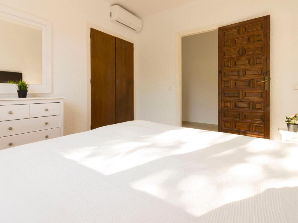 Posteľ alebo postele v izbe v ubytovaní Holiday Home El Dorada Playa by Interhome