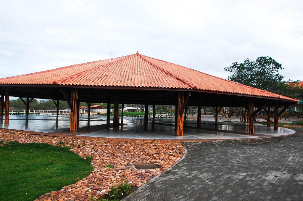  Hotel Canarius de Gravatá