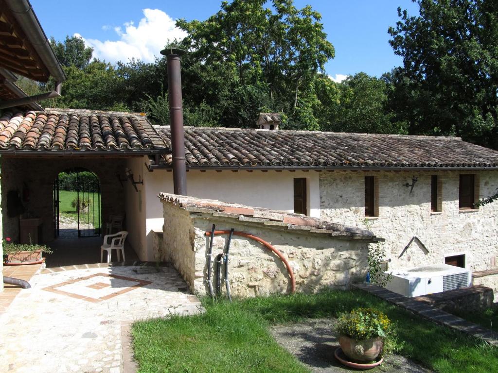 Budova, kde se the country house nachází