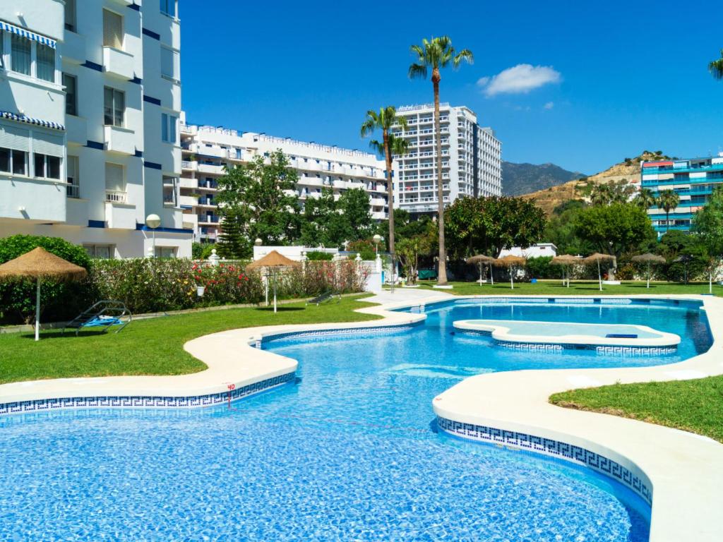 Apartment Apartamentos Costa Mar, Benalmádena – Updated 2022 ...