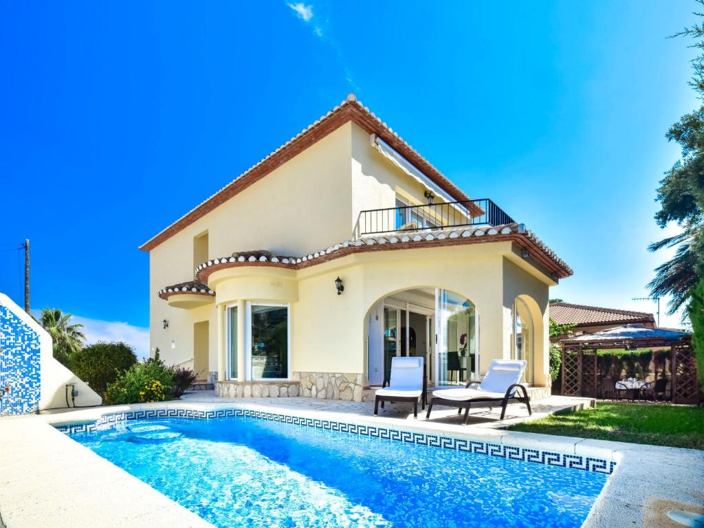 Bazén v ubytovaní Holiday Home Villa Buena Vida by Interhome alebo v jeho blízkosti
