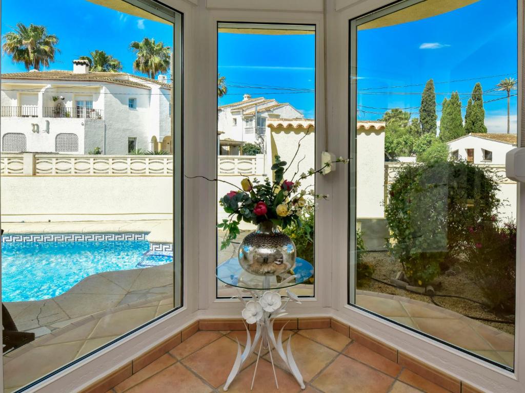 Bazén v ubytovaní Holiday Home Villa Buena Vida by Interhome alebo v jeho blízkosti