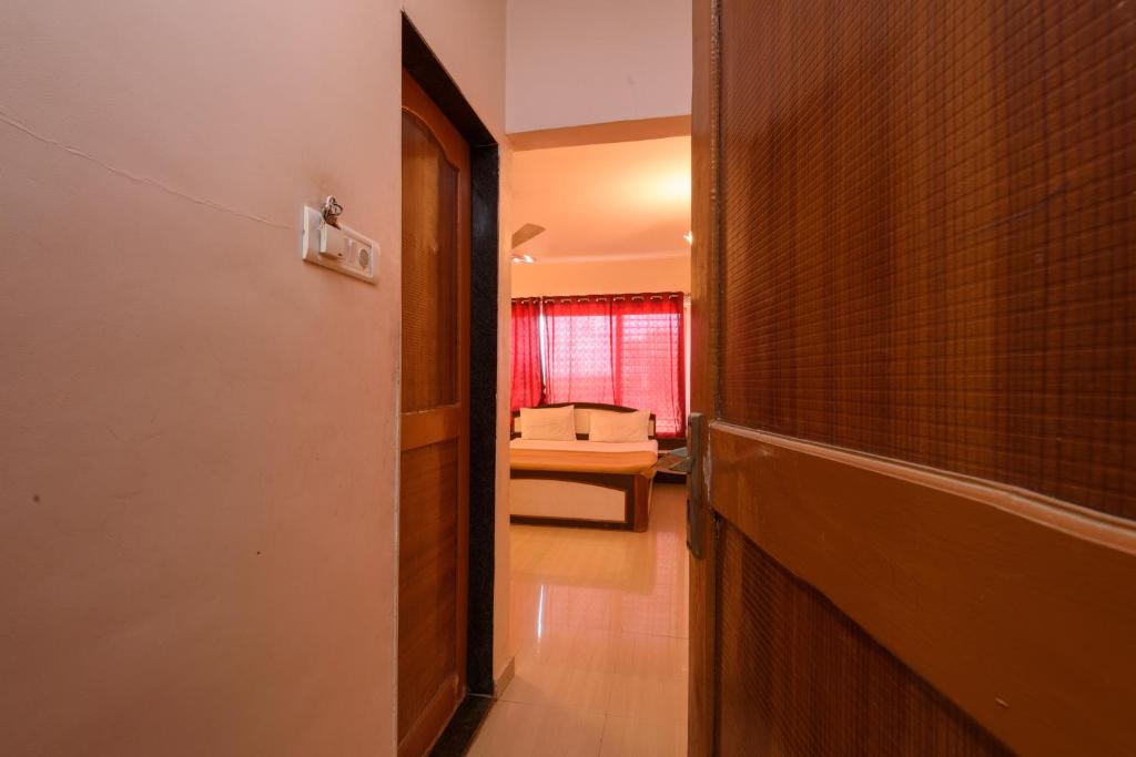 Hotel Sai Shraddha - Family Room