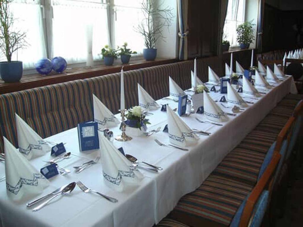 Restaurace v ubytování Hotel Bayerischer Hof