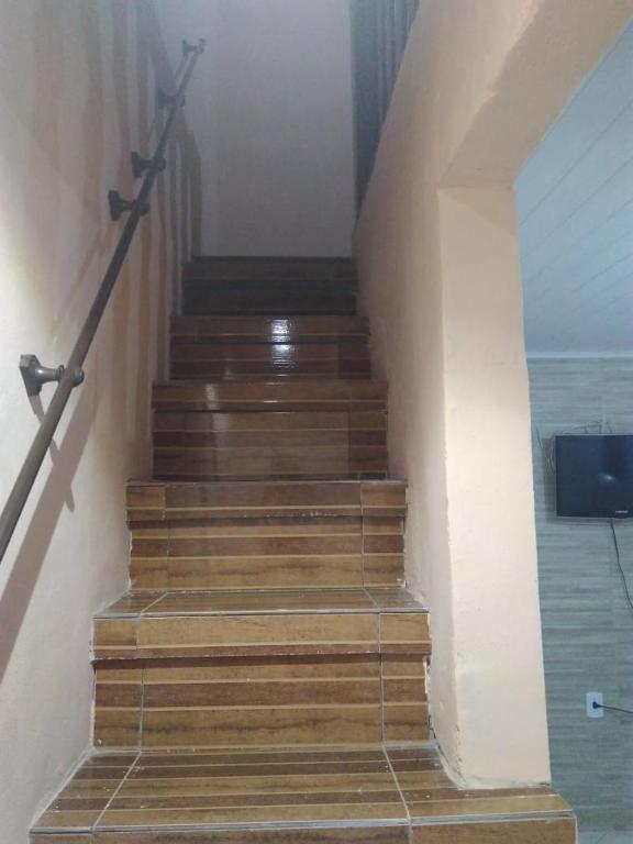  Casa com piscina e churrasqueira