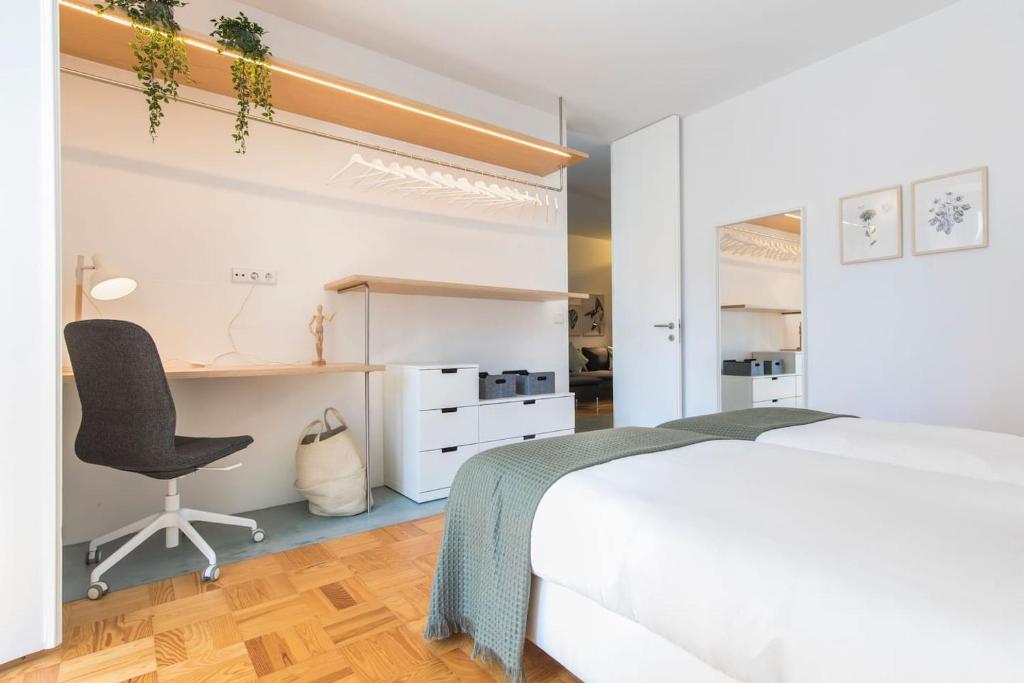Workspace evidence from LovelyStay - Wide & Bright 4 Families