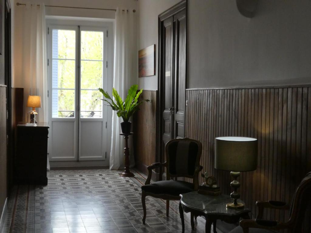 Posezení v ubytování Chambre d'hôtes Eloi Merle