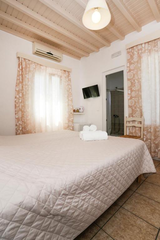 Morfoula's Studios - 8