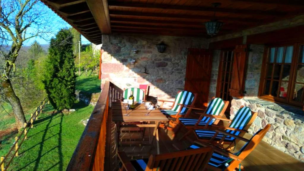 Fotografie z fotogalerie ubytování Can Torrent Vell de Rocabruna v destinaci Rocabruna