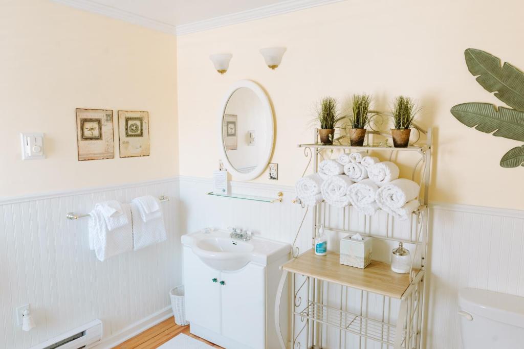 Photo from Alicion Bed & Breakfast in Lunenburg, Nova Scotia, Canada