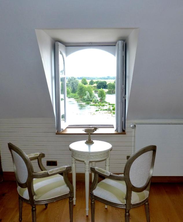 Fotografie z fotogalerie ubytování Logis Hôtel Le Relais Louis XI v destinaci Meung-sur-Loire