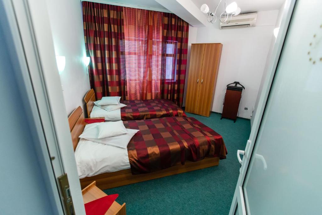 Pensiunea Vila Europa - Appartamento Con Una Camera Da Letto
