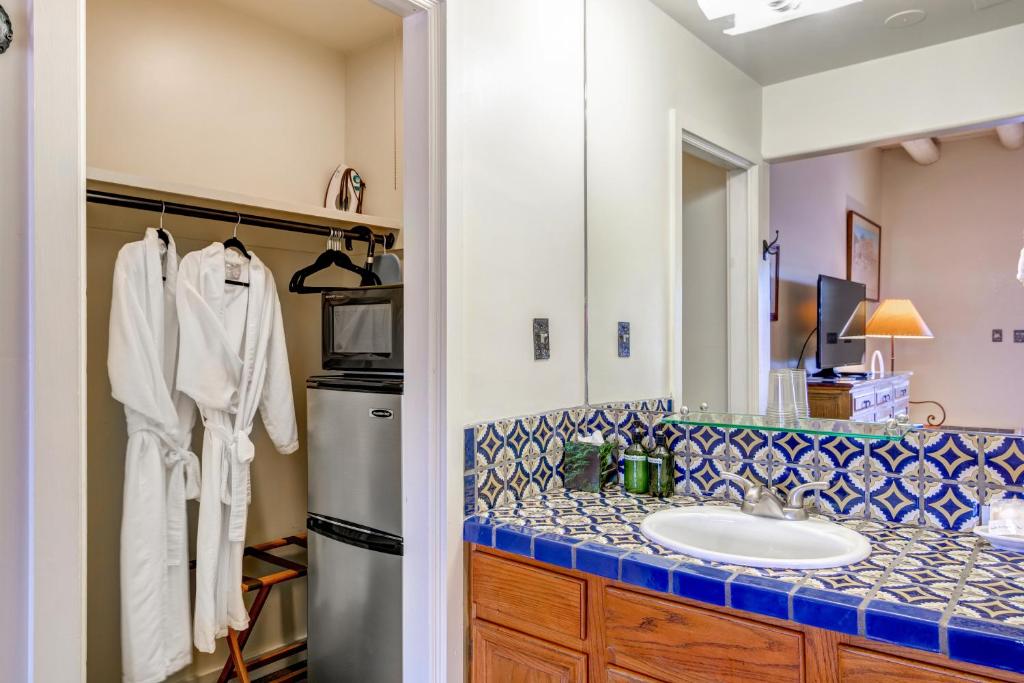 Santa Fe Motel & Inn - 